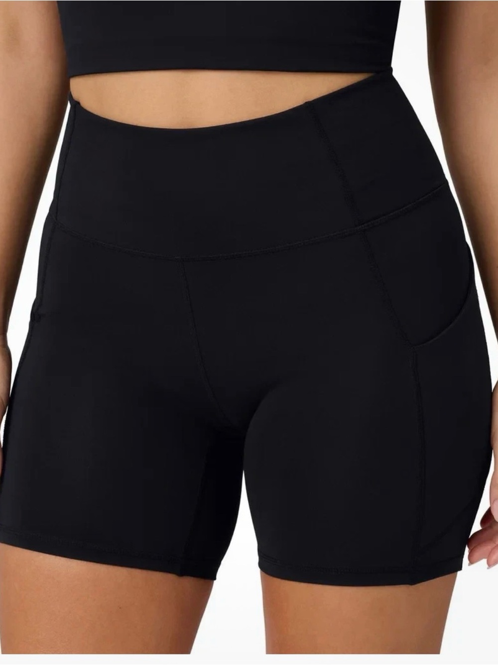Fabletics Women’s Oasis Pureluxe Short With Pockets